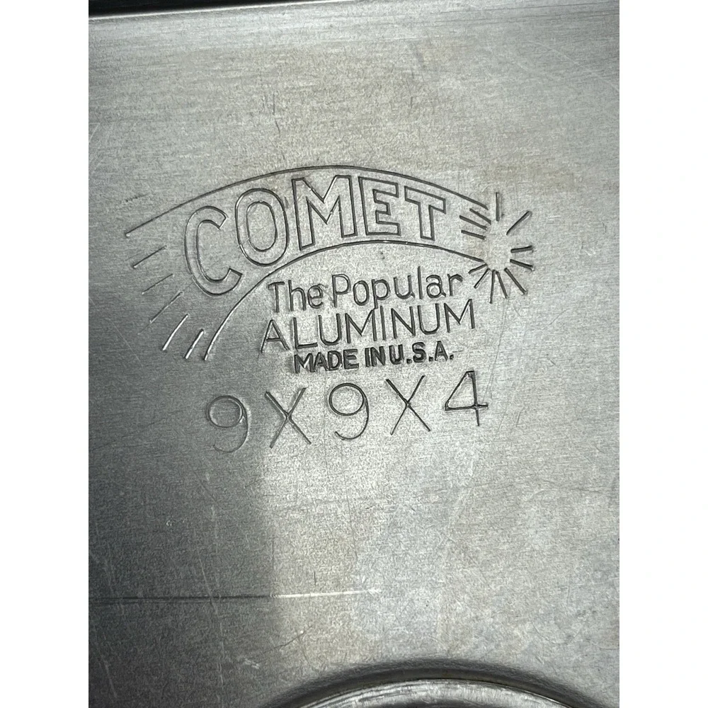 Vintage Comet Aluminum 2pc Square Angel Food Cake Bundt Pan 9x9x4, Cooling Feet